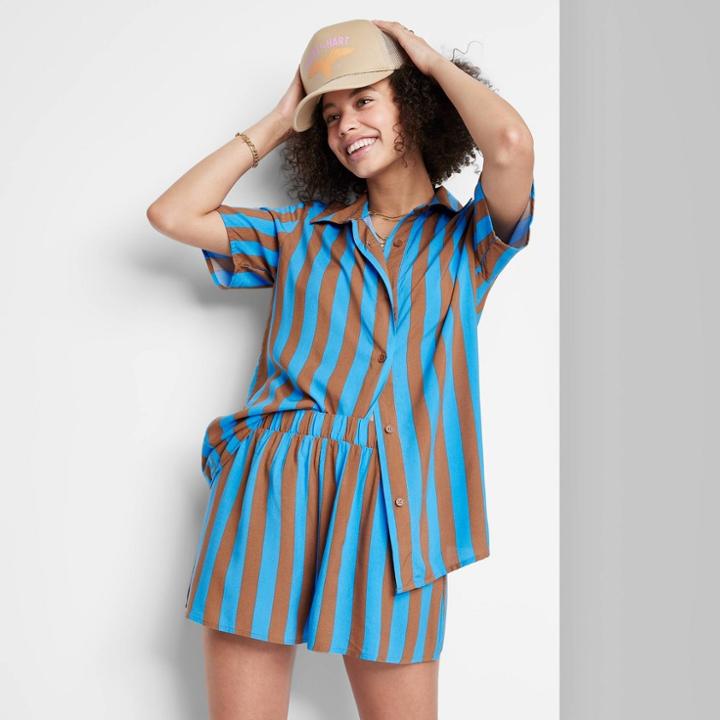 Women's Ascot + Hart Graphic Pull-on Shorts - Striped