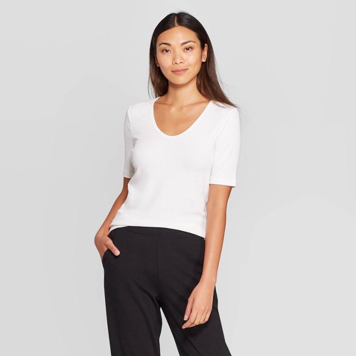 Petitewomen's Short Sleeve Scoop Neck Essential Fitted Knit T-shirt - Prologue White
