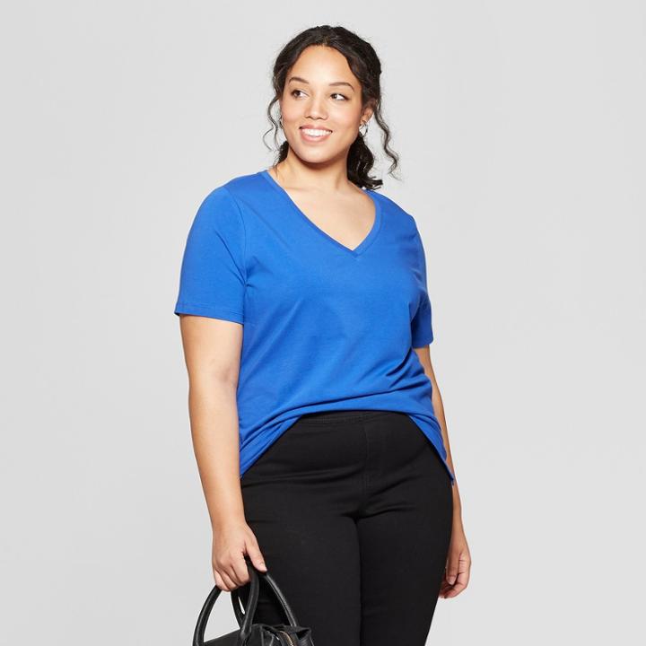 Women's Plus Size Short Sleeve V-neck Essential T-shirt - Ava & Viv Blue