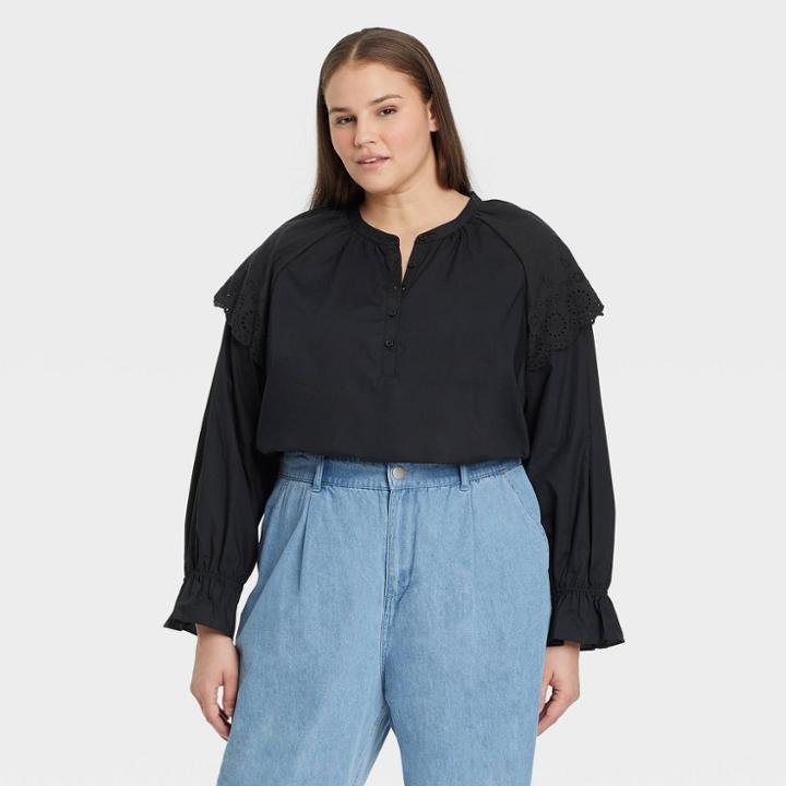 Women's Plus Size Ruffle Long Sleeve Tiered Eyelet Woven Top - Who What Wear Black