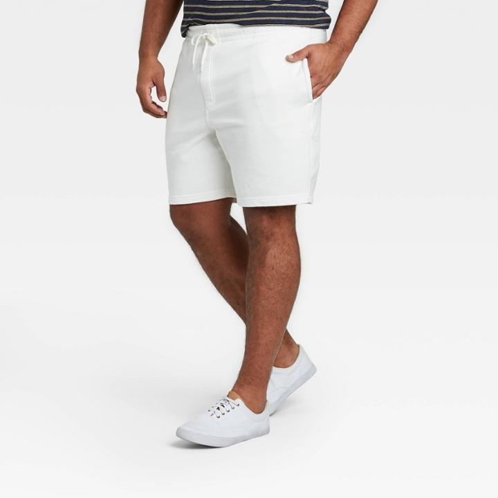 Men's 11.5 Big & Tall Regular Fit Fleece Shorts - Goodfellow & Co Off White