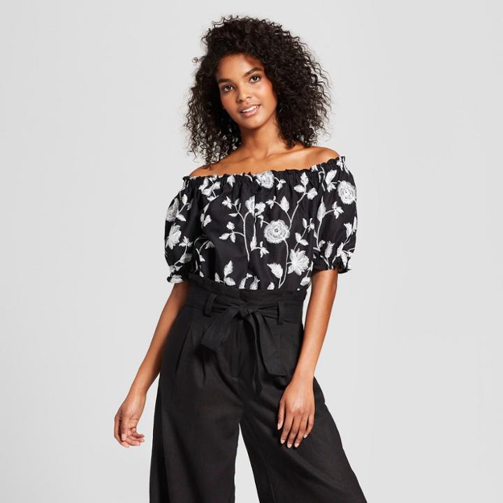 Women's Short Sleeve Embroidered Bardot Top - Who What Wear Black/white