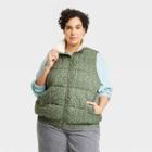 Women's Plus Size Puffer Vest - Universal Thread Green Floral
