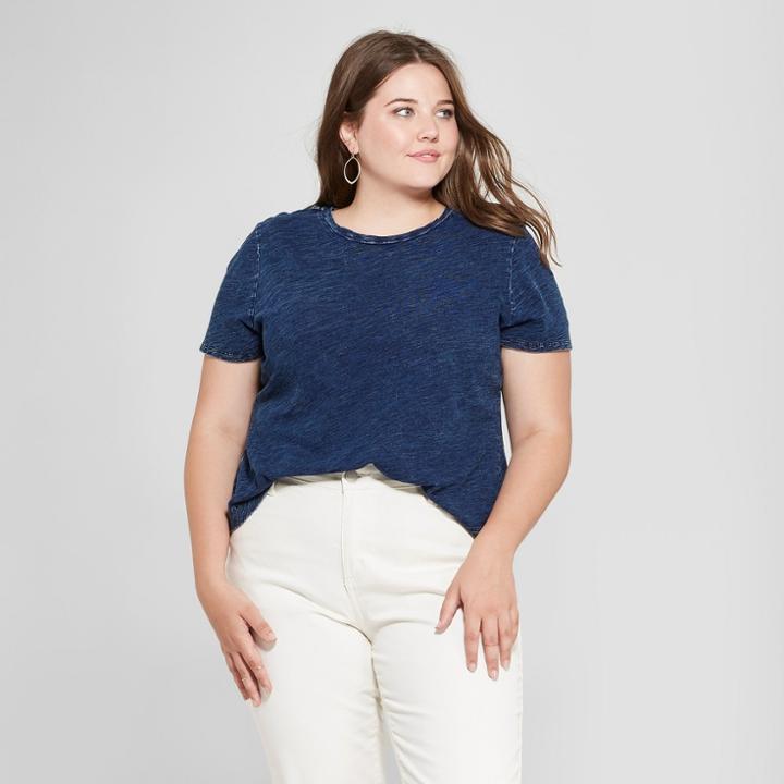 Women's Plus Size Envelope Back Short Sleeve T-shirt - Universal Thread Indigo (blue)