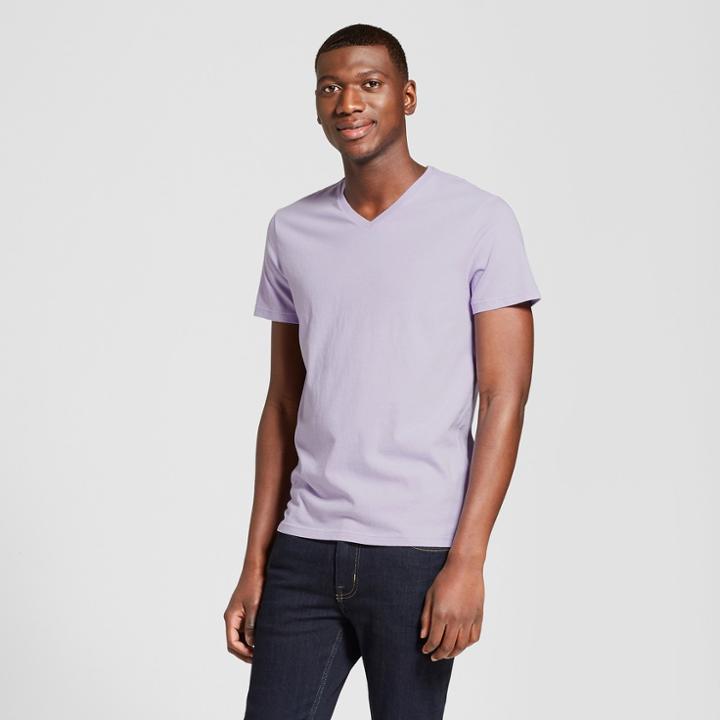 Men's Standard Fit Short Sleeve V-neck T-shirt - Goodfellow & Co Lavender Water