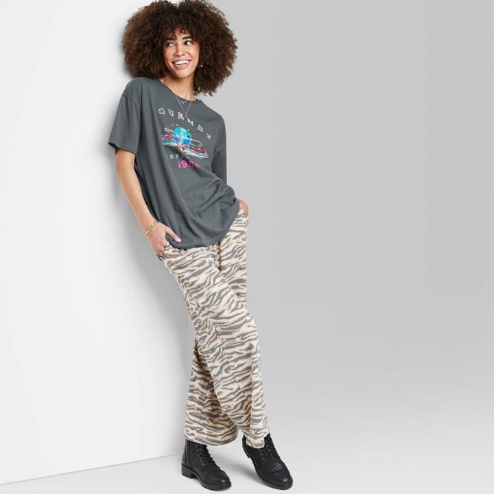Women's Ascot + Hart Journey Short Sleeve Graphic Boyfriend T-shirt - Gray
