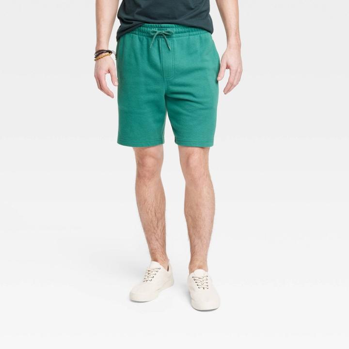 Men's 8.5 Regular Fit Ultra Soft Fleece Pull-on Shorts - Goodfellow & Co Green