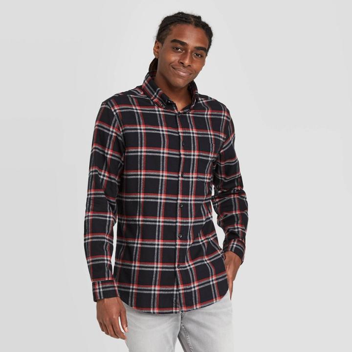 Men's Standard Fit Long Sleeve 1-pocket Flannel Button-down Collared Shirt - Goodfellow & Co Black