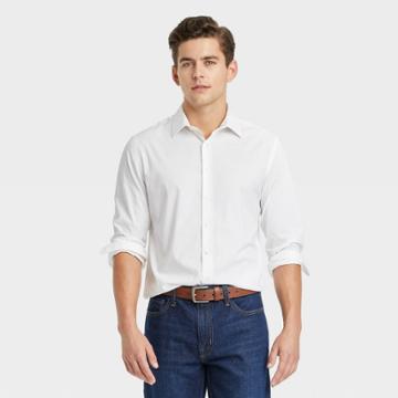 Men's Standard Fit Long Sleeve Button-down Shirt - Goodfellow & Co True White