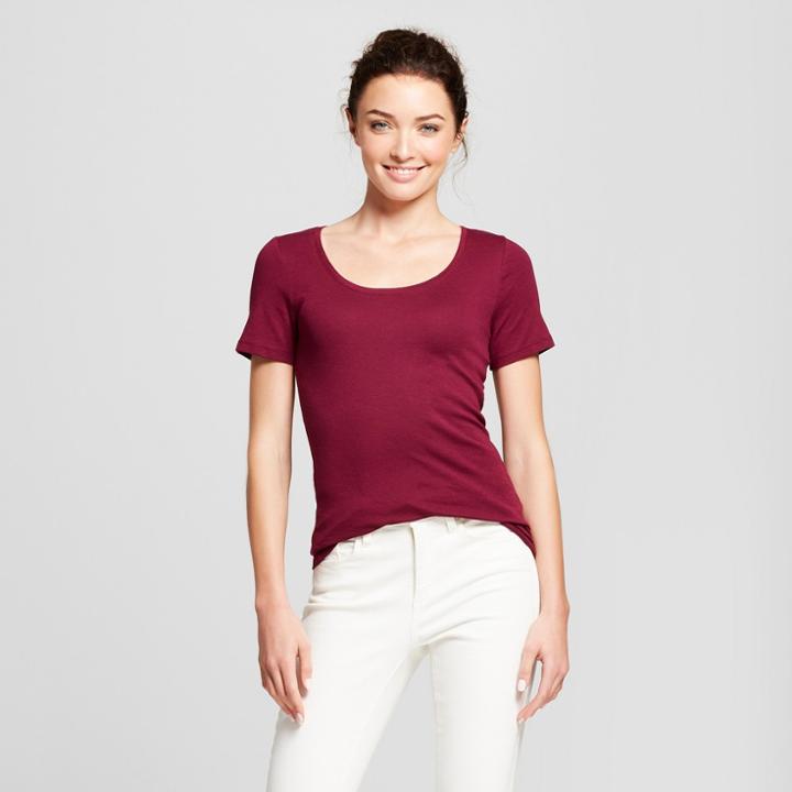 Women's Fitted Short Sleeve Scoop T-shirt - A New Day Burgundy (red)