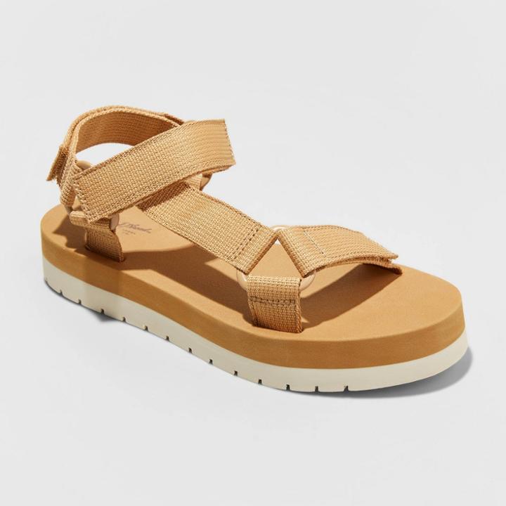 Women's Holden Platform Sport Sandals - Universal Thread Tan
