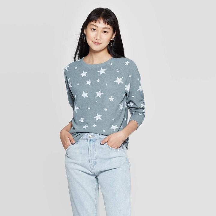 Grayson Threads Women's Star Graphic Sweatshirt (juniors') - Blue