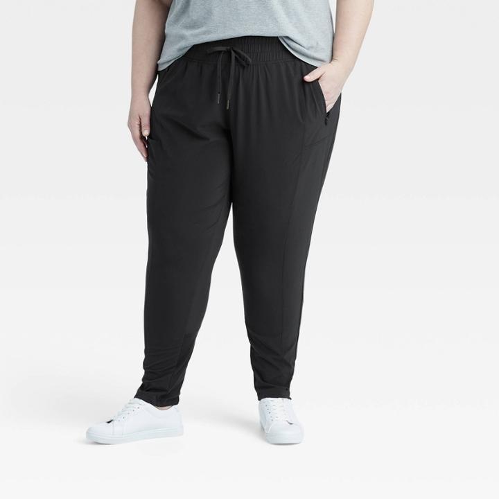 Women's Plus Size Tapered Stretch Woven Mid-rise Pants - All In Motion Black