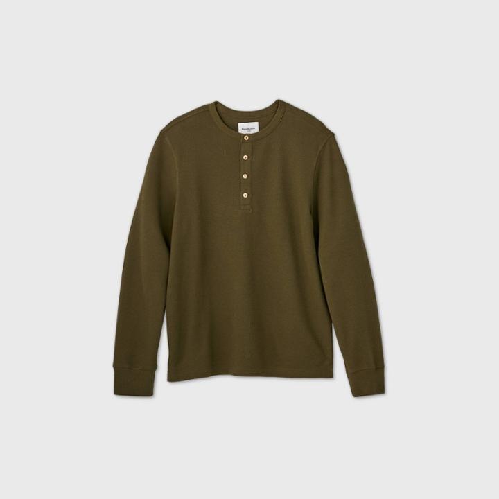 Men's Standard Fit Textured Long Sleeve Henley T-shirt - Goodfellow & Co Late Night Green