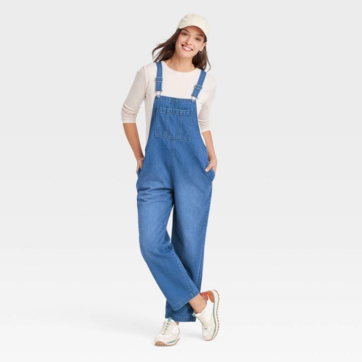 Women's Loose Fit Denim Overalls - Universal Thread Medium Wash