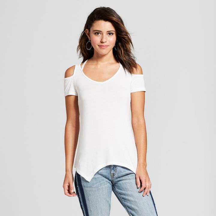 Women's Short Sleeve Cold Shoulder Shark Bite Hem T-shirt - Almost Famous (juniors') White
