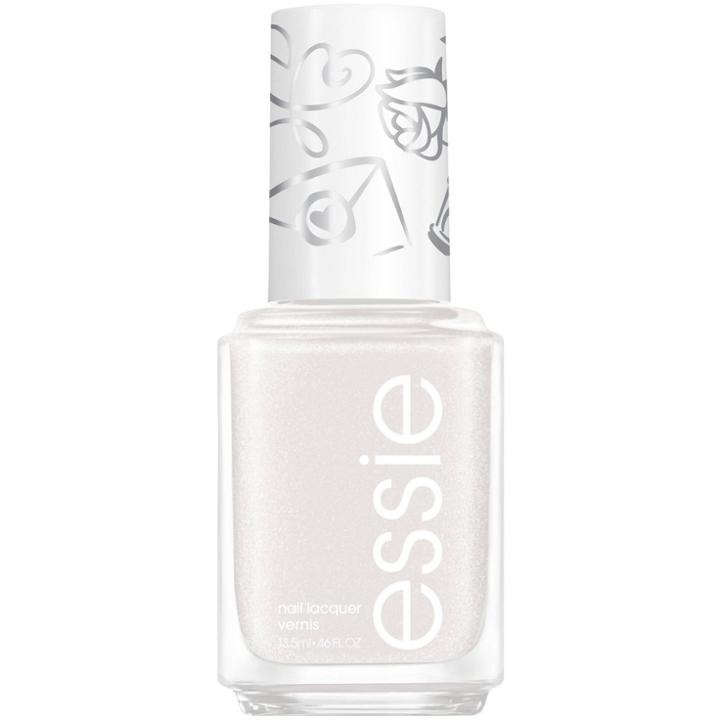 Essie Limited Edition Valentines Day 2022 Nail Polish Collection - Quill You Be Mine