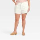 Women's Plus Size Mid-rise Boyfriend Jean Shorts - Universal Thread White