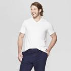 Men's Big & Tall Regular Fit Short Sleeve Lyndale V-neck T-shirt - Goodfellow & Co White