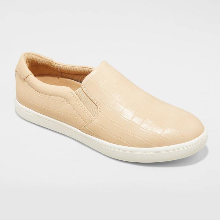 Women's Kelsey Sneakers - Universal Thread Tan