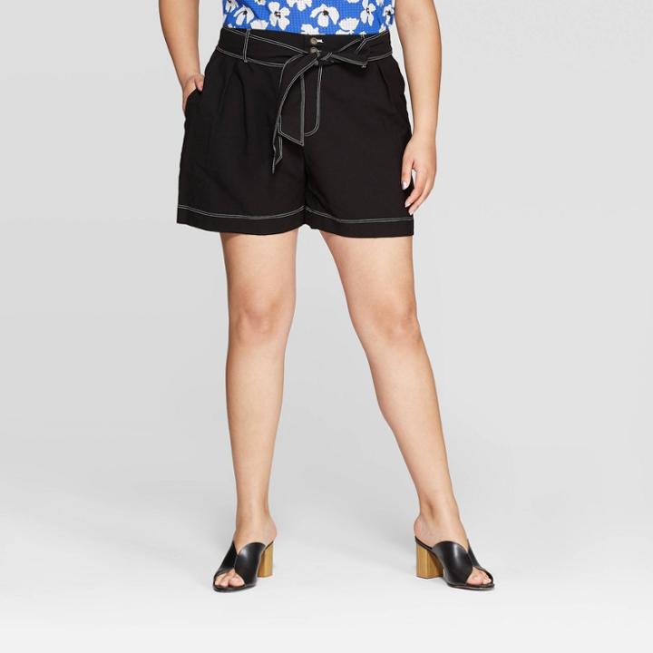 Women's Plus Size Mid-rise Self Belt Shorts - Who What Wear Black