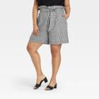 Women's Plus Size Floral Print High-rise Shorts - Who What Wear Black/white