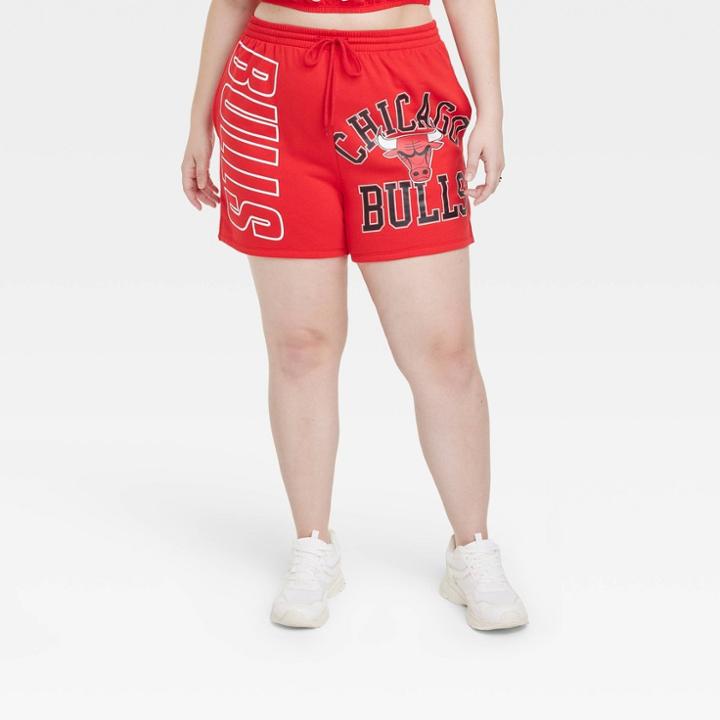Women's Plus Size Chicago Bulls Nba Graphic Shorts - Red