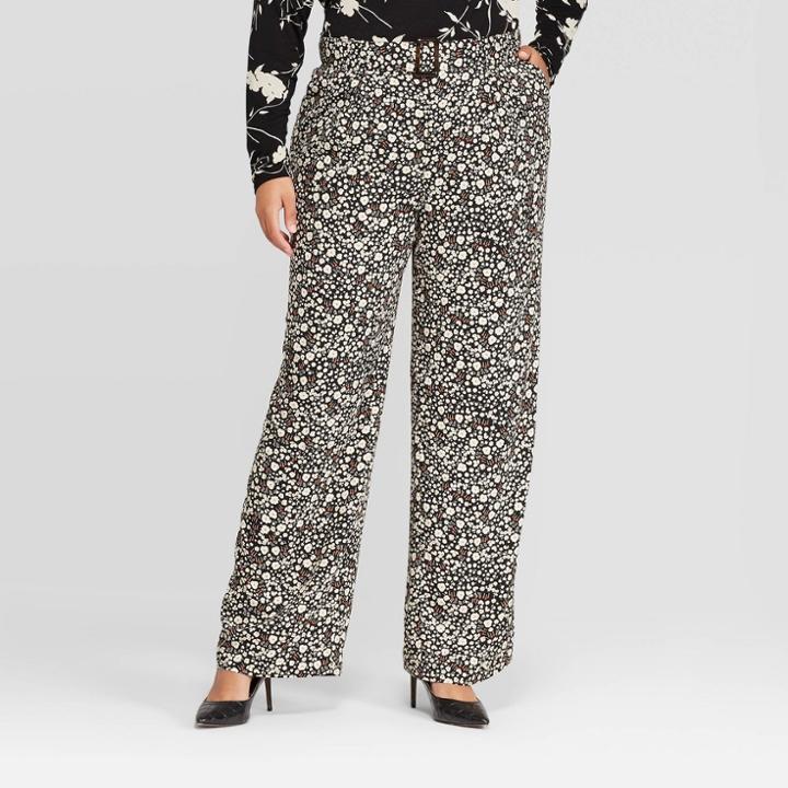 Women's Plus Size Floral Print Mid-rise Relaxed Pants - Who What Wear Black