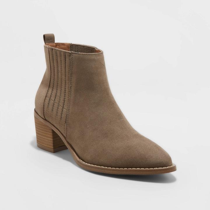 Women's Briar Block Heeled Ankle Bootie - Universal Thread Brown