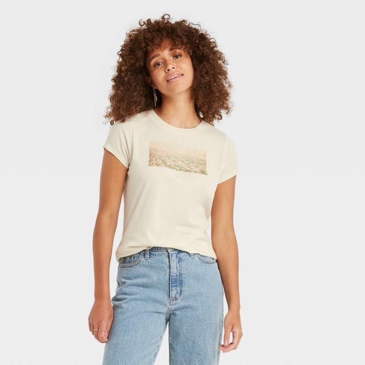 Women's Short Sleeve T-shirt - Universal Thread Cream Landscape Print