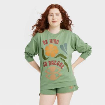 Desert Dreamer Women's Be Kind To Nature Graphic Sweatshirt - Green
