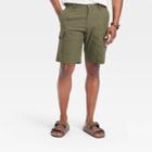 Men's 9.5 Utility Cargo Shorts - Goodfellow & Co Green