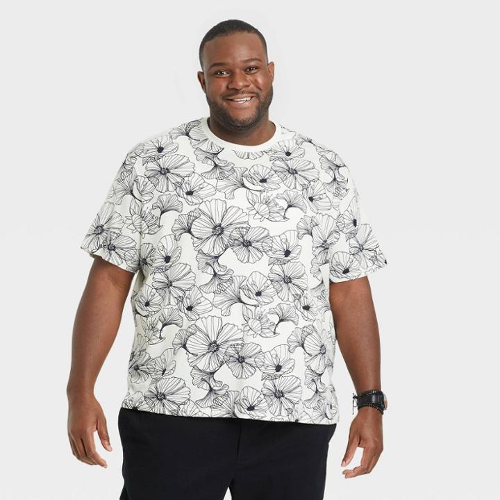 Men's Tall Floral Print Standard Fit Short Sleeve Crewneck T-shirt - Goodfellow & Co Off-white/floral