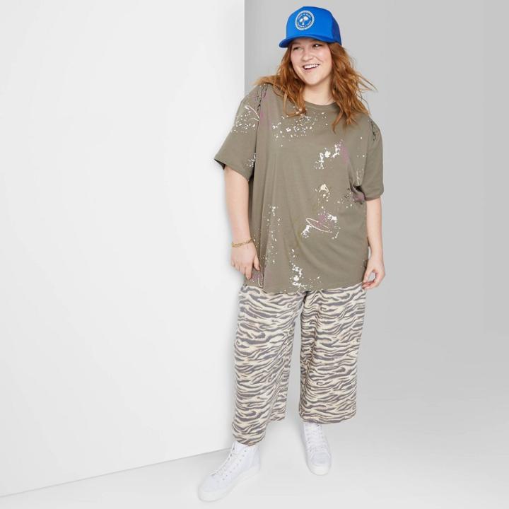 Women's Plus Size Ascot + Hart Splatter Short Sleeve Graphic Boyfriend T-shirt - Green