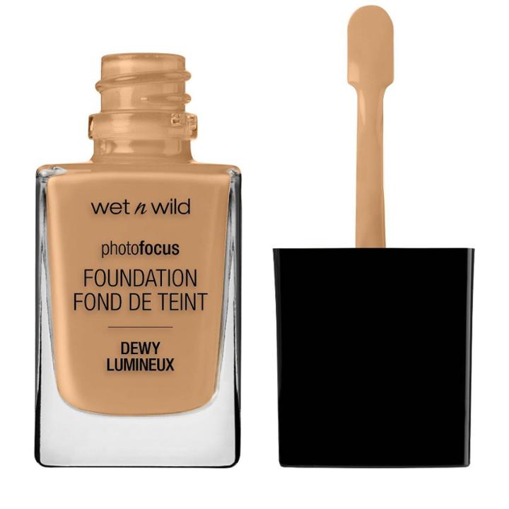 Wet N Wild Photo Focus Dewy Foundation Amber Beige