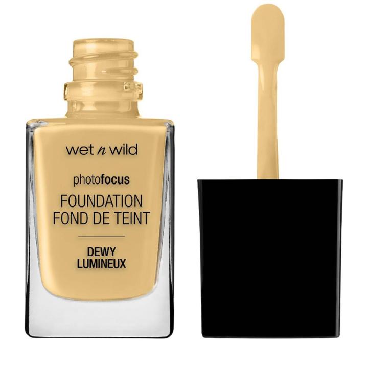 Wet N Wild Photo Focus Dewy Foundation - Golden Beige