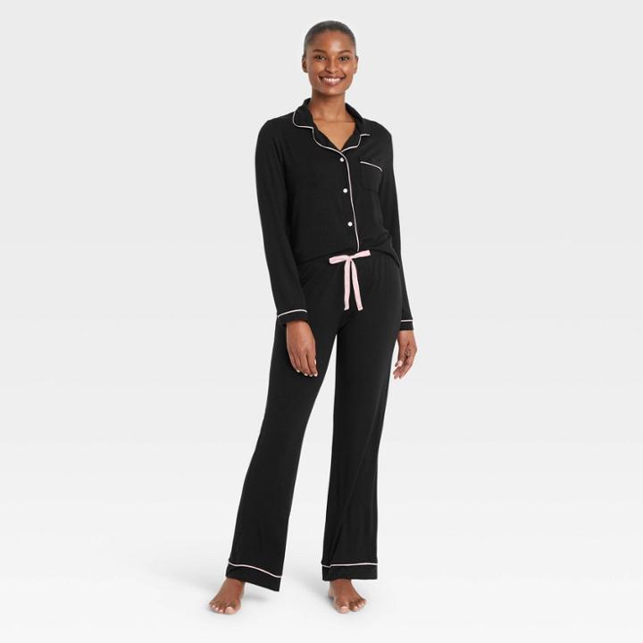 Women's Beautifully Soft Long Sleeve Notch Collar Top And Pants Pajama Set - Stars Above Black