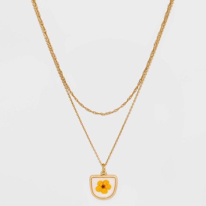 Bella Uno Bellissima Gold Plated Pressed Buttercup Flower Pendant Necklace - Gold