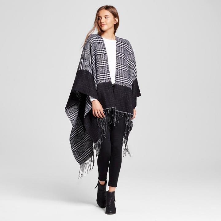 Women's Ruana Wrap With Print And Fringe Black - Sylvia Alexander