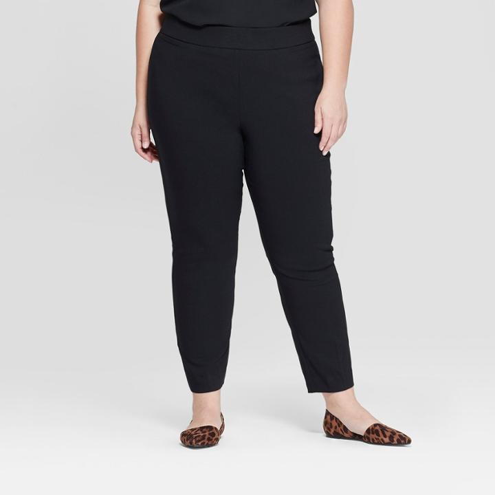 Women's Plus Size Pull-on Skinny Ankle Pants - Ava & Viv Black