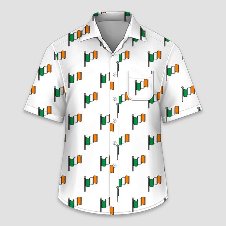 Mad Engine Men's Ireland Flag Short Sleeve Graphic T-shirt - Heather Green