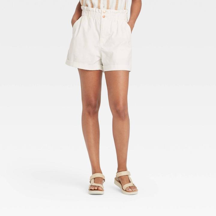 Women's High-rise Shorts - Universal Thread White