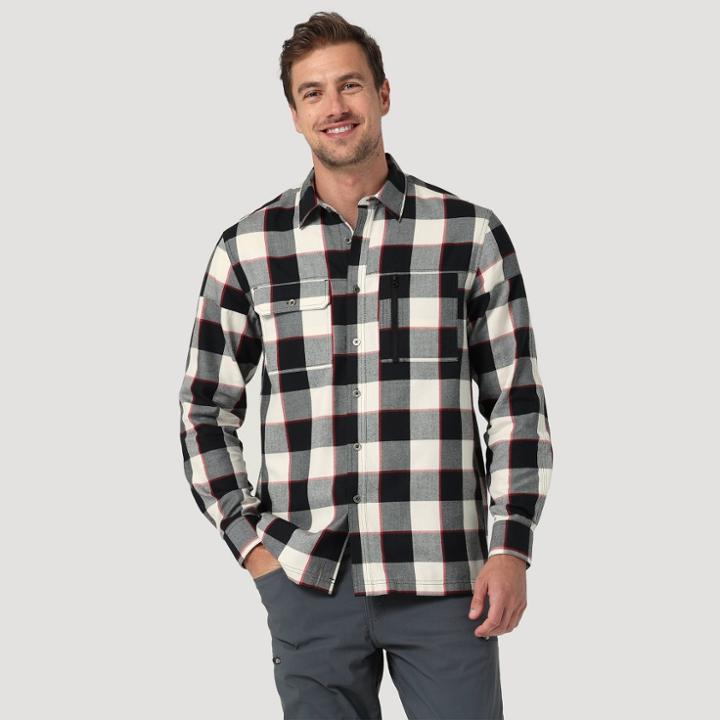Wrangler Men's Regular Fit Atg Plaid Long Sleeve Button-down Shirt - Red/gray/white