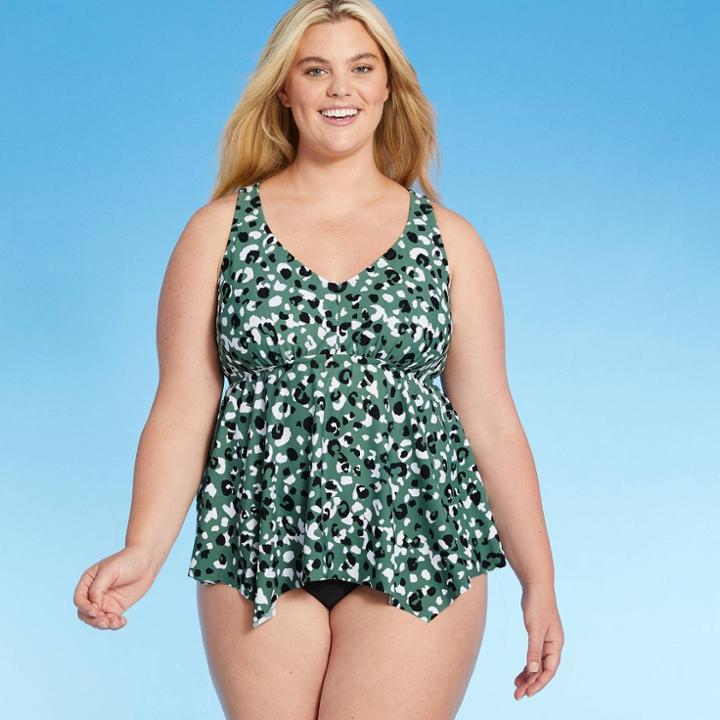 Women's Plus Size Plunge Criss Cross Sharkbite Tankini Top - Kona Sol
