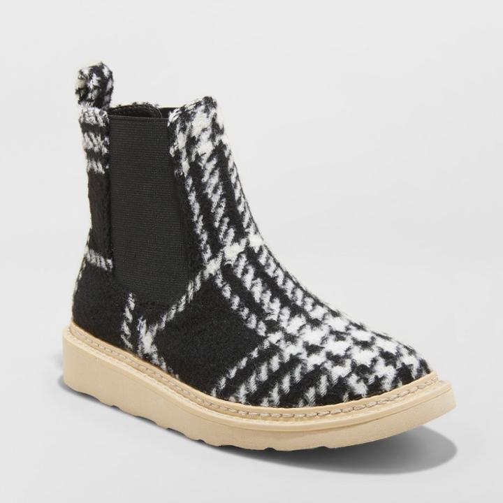 Women's Dawn Fashion Sneakers Boots - Universal Thread Black
