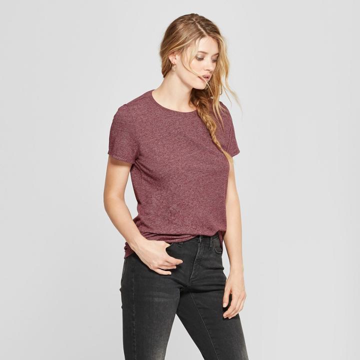 Women's Meriwether Crew Neck Short Sleeve T-shirt - Universal Thread Burgundy (red)