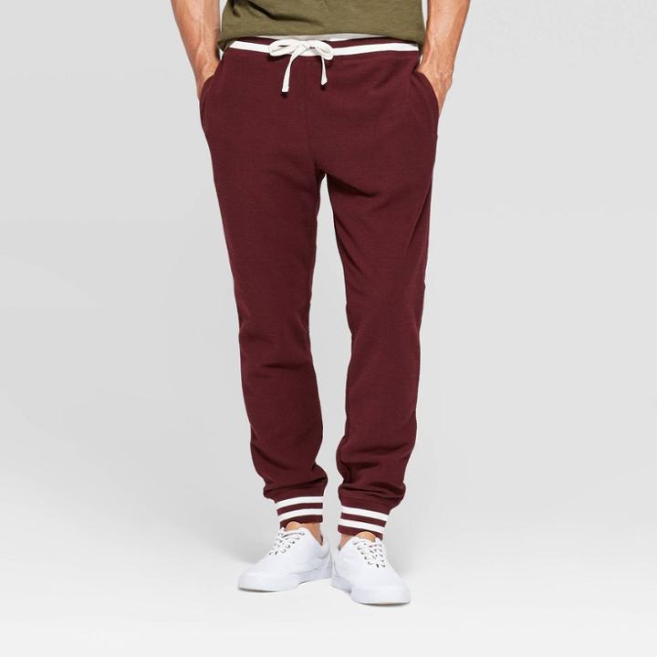 Men's 29.5 Slim Fit Jogger Pants - Goodfellow & Co Black Raspberry
