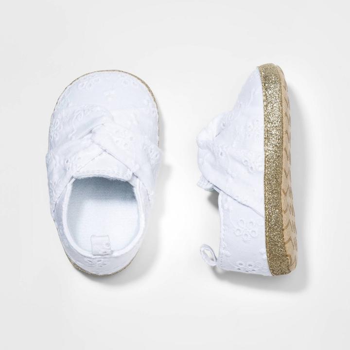Baby Girls' Eyelet Shoes - Cat & Jack White 0-3m, Toddler Girl's, White Gold