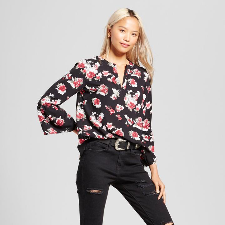 Eclair Women's Floral Bell Sleeve Blouse - Clair Black