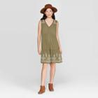 Women's Sleeveless V-neck Shift Dress With Embroidery - Knox Rose Green